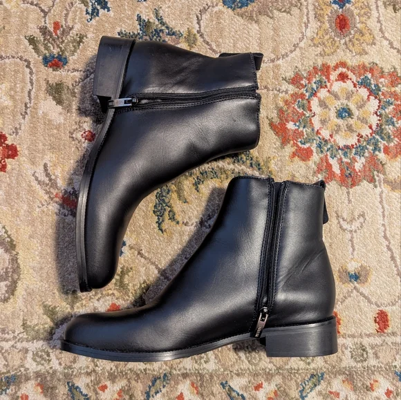 LA CANADIENNE Sawyer Boots - Picture 6 of 14